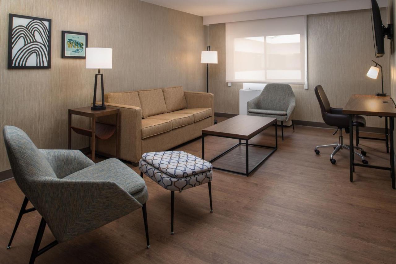 Four Points By Sheraton Bellingham Hotel & Conference Center Exterior photo