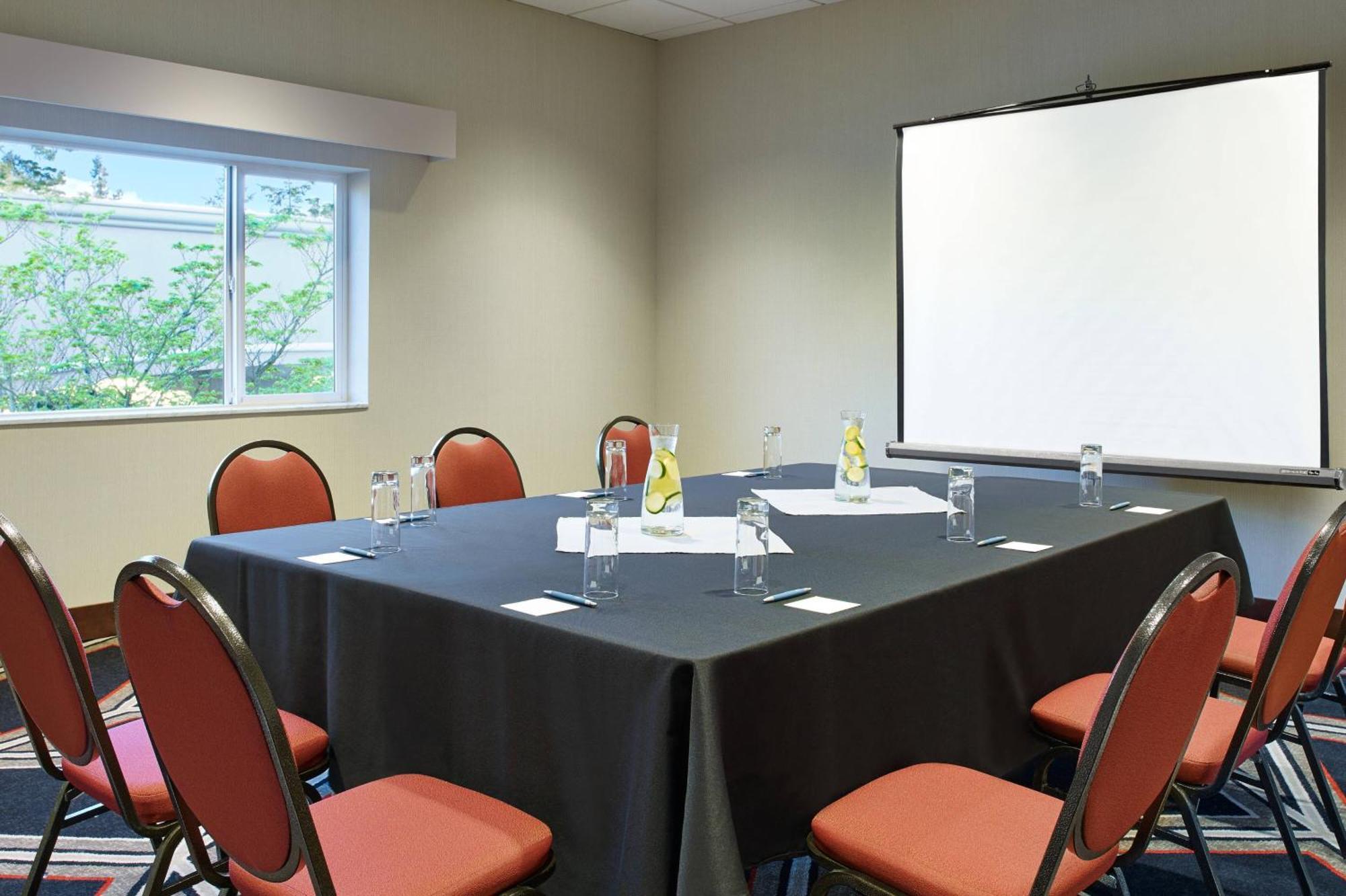Four Points By Sheraton Bellingham Hotel & Conference Center Exterior photo